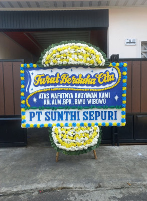Papan Bunga Duka di Halim Perdana Kusuma