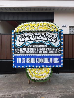 Papan Bunga Duka di Halim Perdana Kusuma